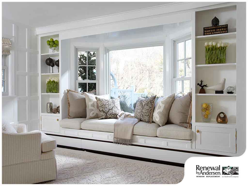 Bay Window Design Ideas for Contemporary Homes | Renewal by Andersen